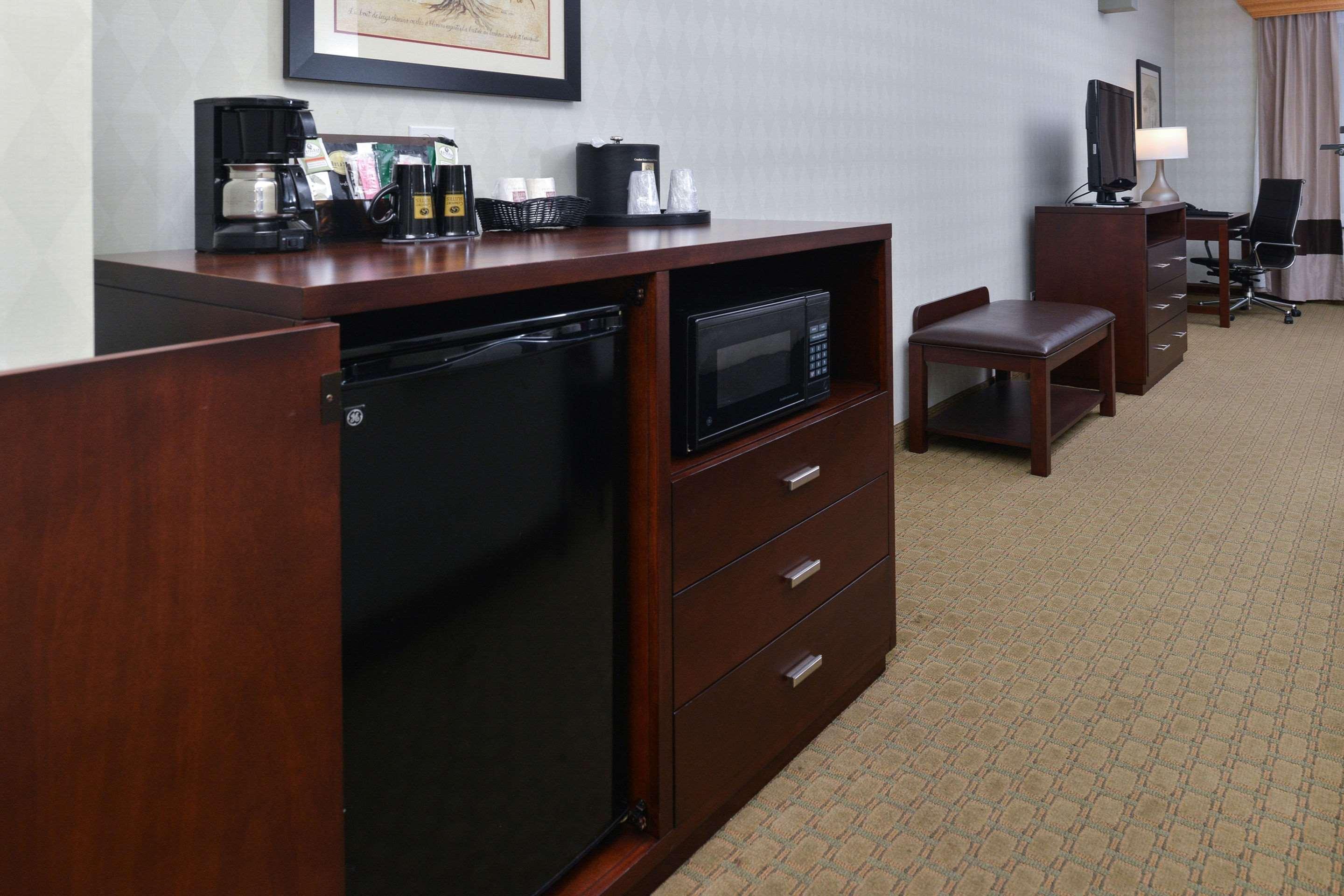 Comfort Suites Airport Tukwila Seattle Экстерьер фото