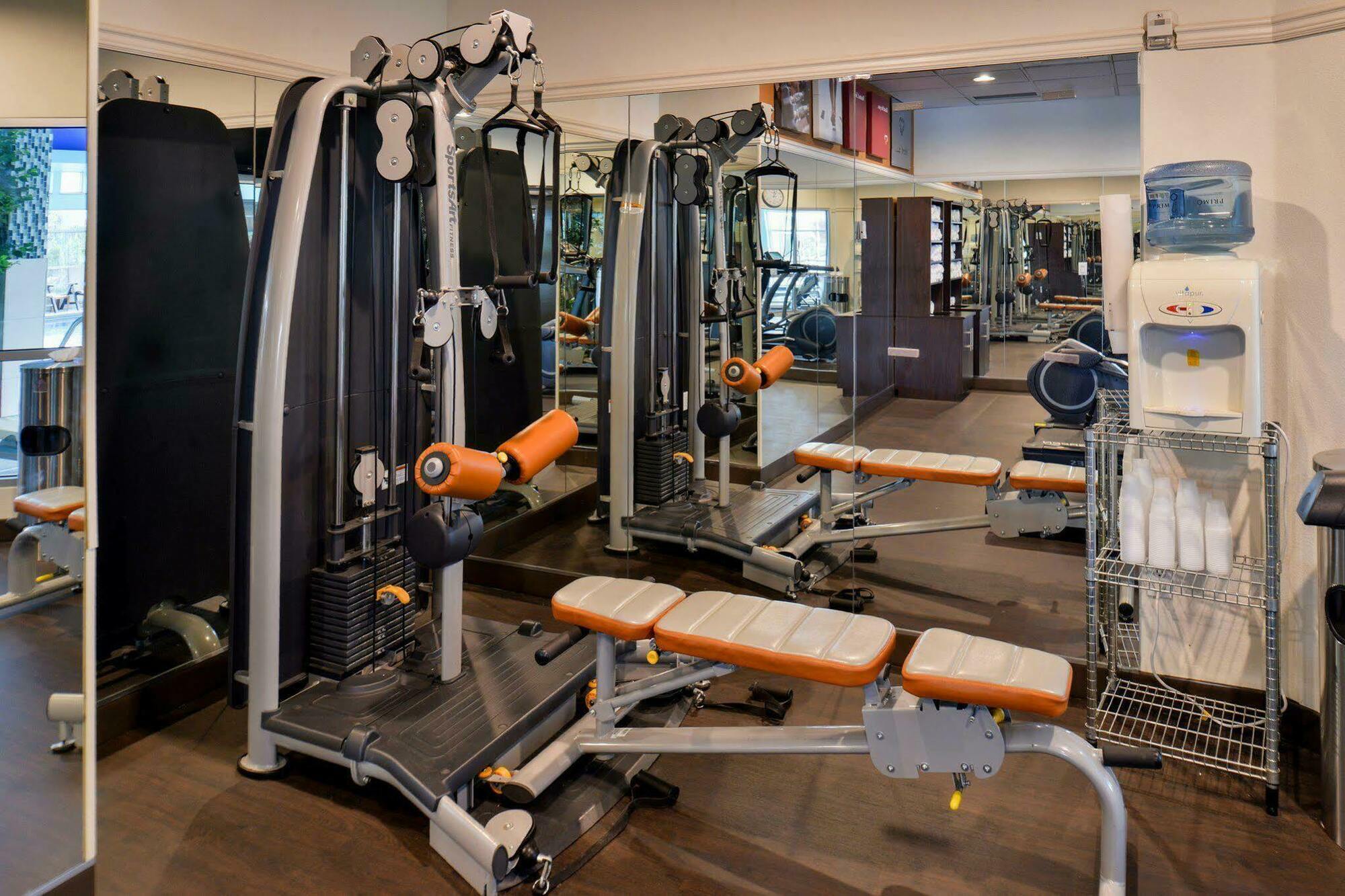 Comfort Suites Airport Tukwila Seattle Экстерьер фото